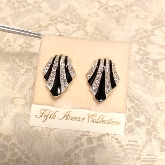 Vintage White Clear Cubic Zirconia Silver Tone Earrings Non-Pierced Clip - Picture 4 of 9